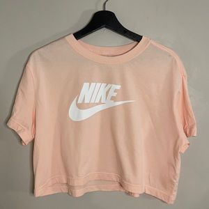 Nike Crop Top
